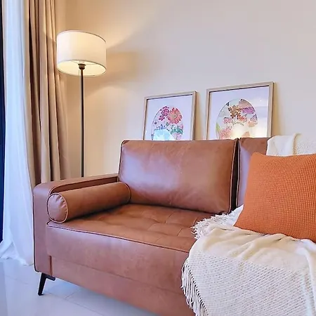 Garden View 4 Pax, 2 Br 10 Min From Ciq Apartment Johor Bahru Exterior photo