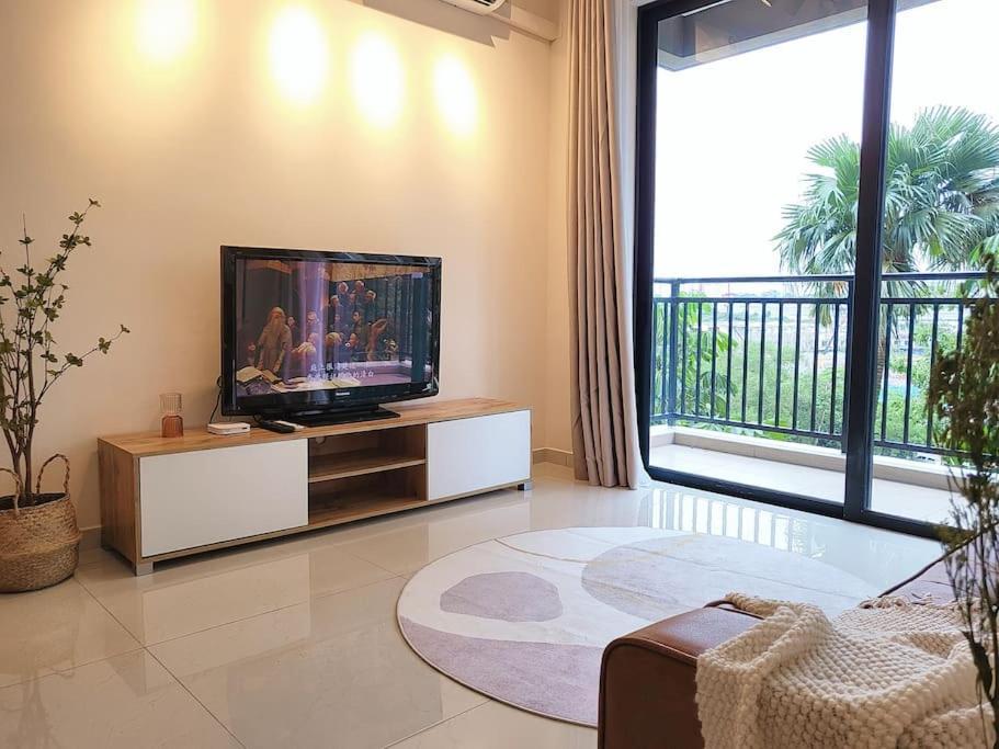 Garden View 4 Pax, 2 Br 10 Min From Ciq