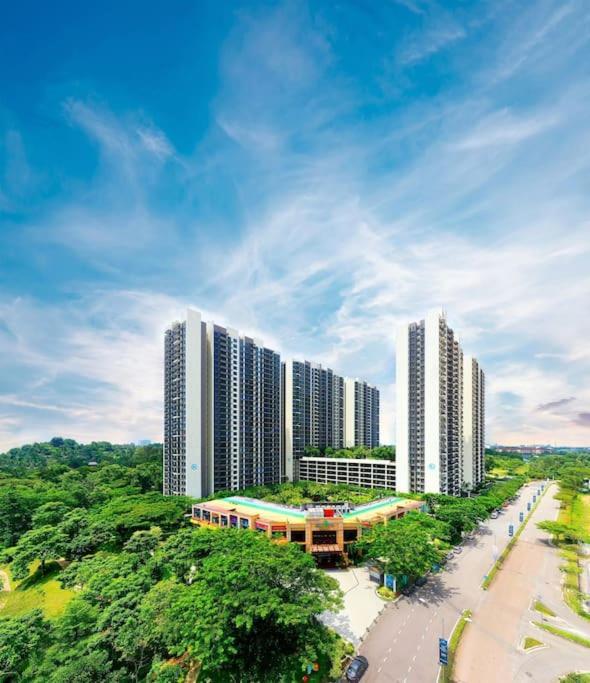 Apartment Garden View 4 Pax, 2 Br 10 Min From Ciq *